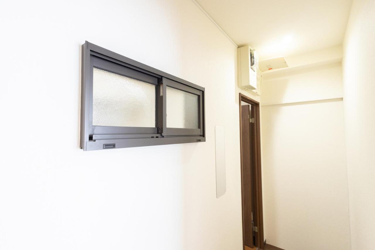 Apartamento East Shinjuku Triplex: 3-bedroom With Shared Shower *
