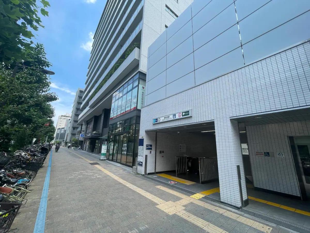 East Shinjuku Triplex: 3-bedroom With Shared Shower Apartamento Tóquio