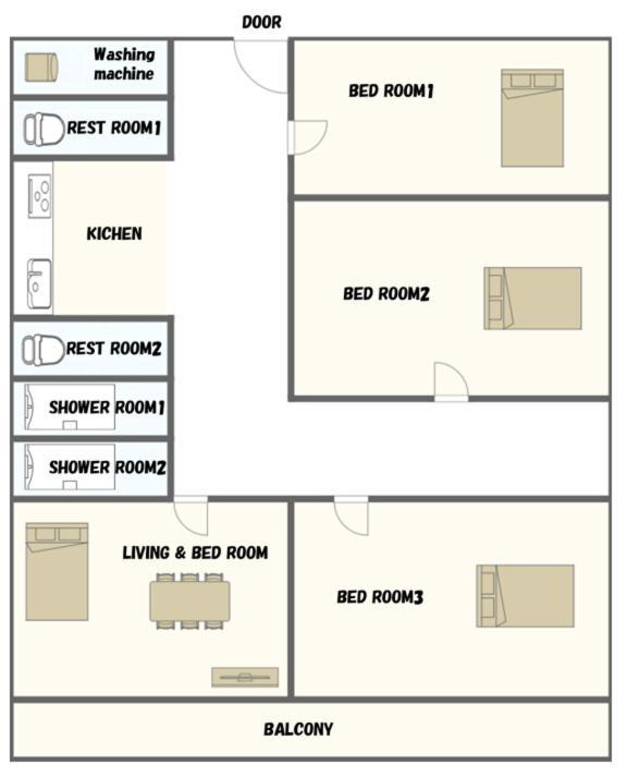 Apartamento East Shinjuku Triplex: 3-bedroom With Shared Shower